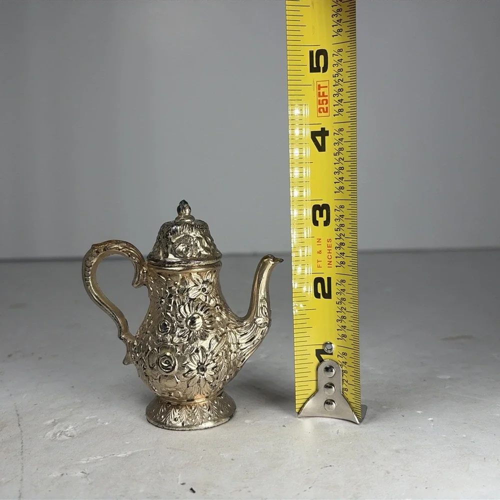 Vintage‎ Silver Plated Gold Tone Tea Pot Salt and Pepper Shaker